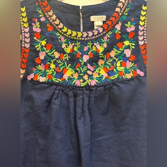 J Crew sleeveless cotton/ linen blend floral embroidered blouse in size 6! 🌷 - Picture 4 of 10